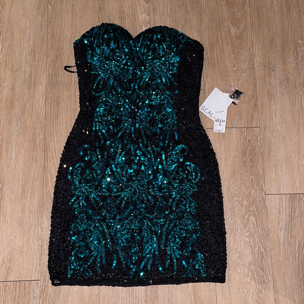 Scala dress